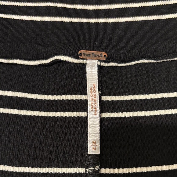 NWT Free People Yacht Off-Shoulder Designer Tee - Resort Ready! - Picture 4 of 5